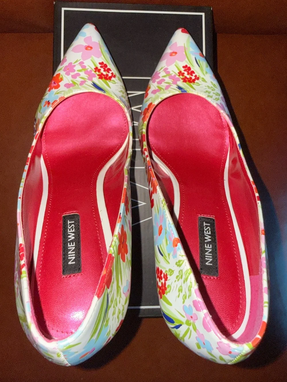 Nine West White Floral Pointed-Toe Pumps with Pink Lining
